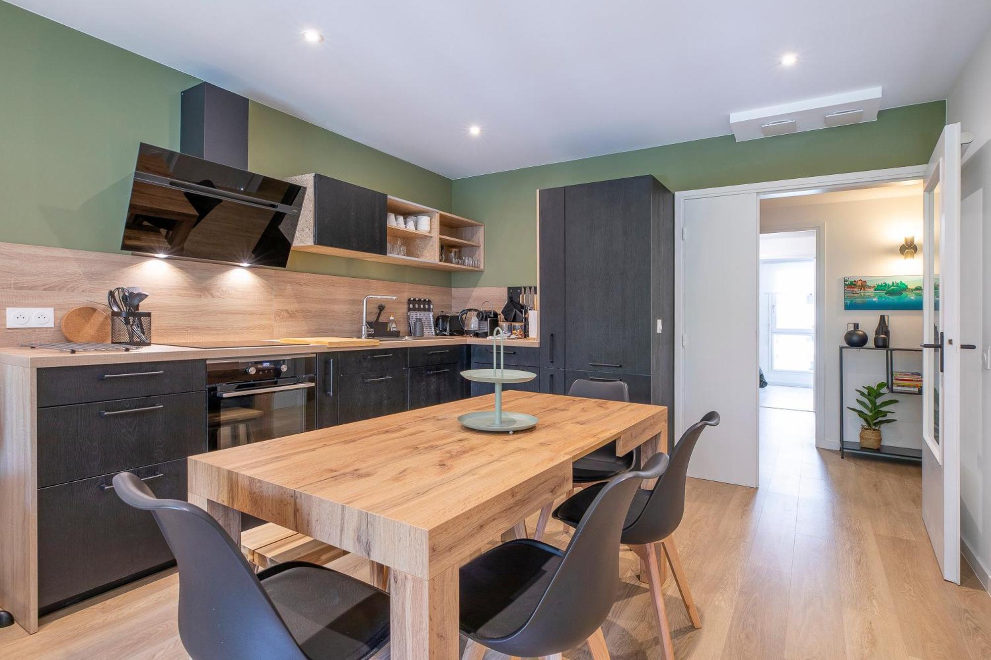 Appartement Moderne Au Coeur D'Annecy - A Deux Pas Du Lac Et De La Vieille Ville ภายนอก รูปภาพ