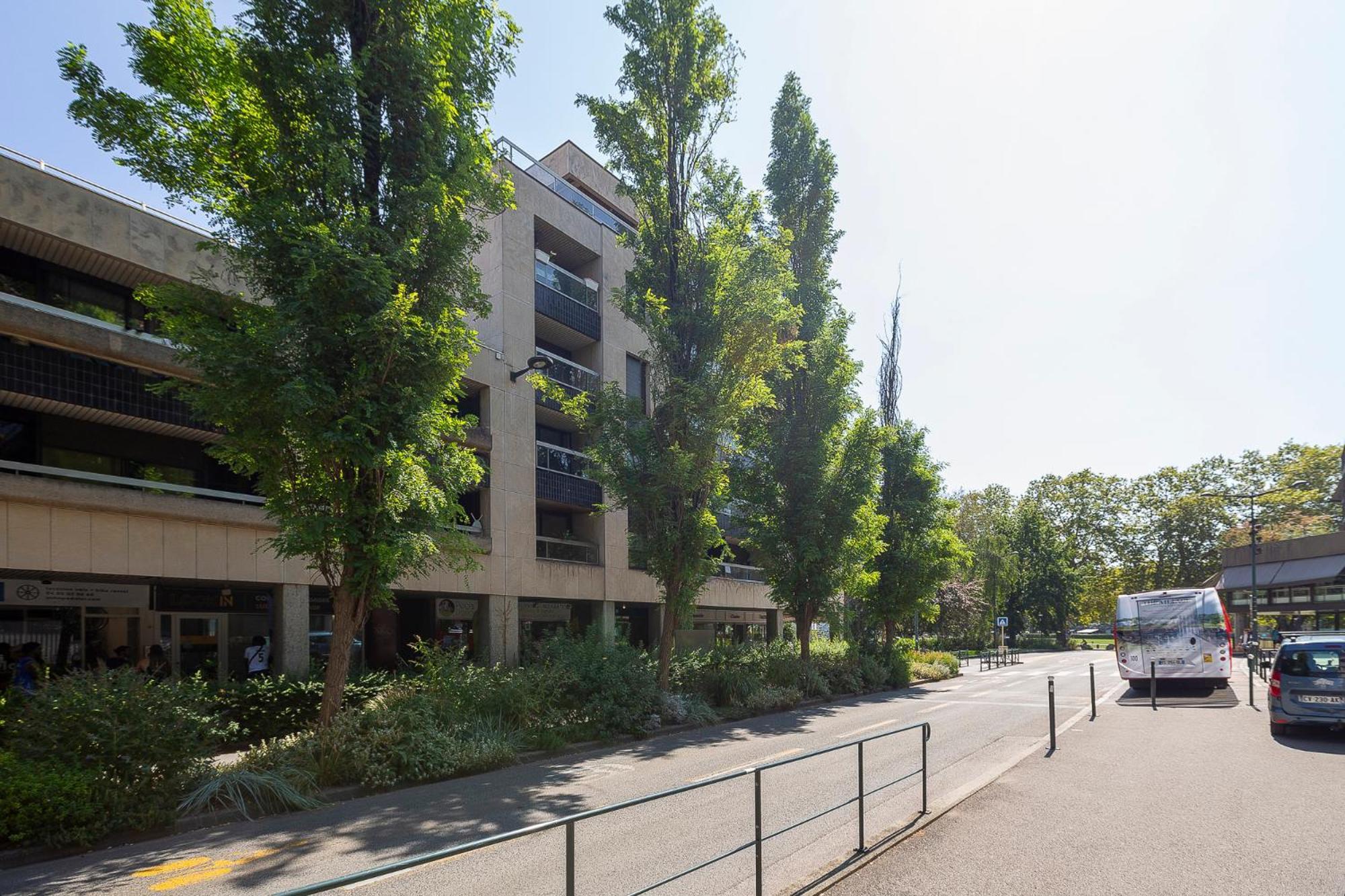 Appartement Moderne Au Coeur D'Annecy - A Deux Pas Du Lac Et De La Vieille Ville ภายนอก รูปภาพ